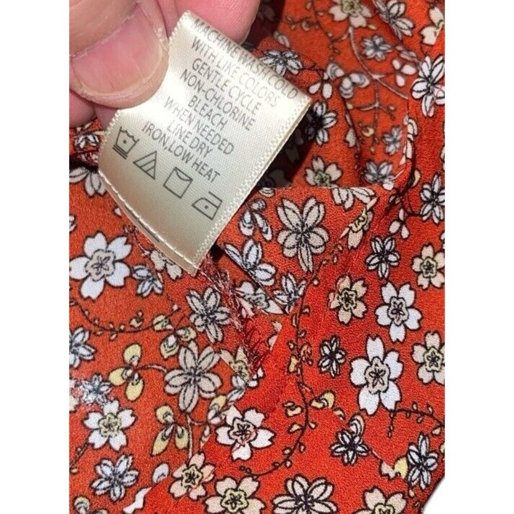 MAX STUDIO Women's Size Small Floral Tie Front Blouse - Picture 11 of 12